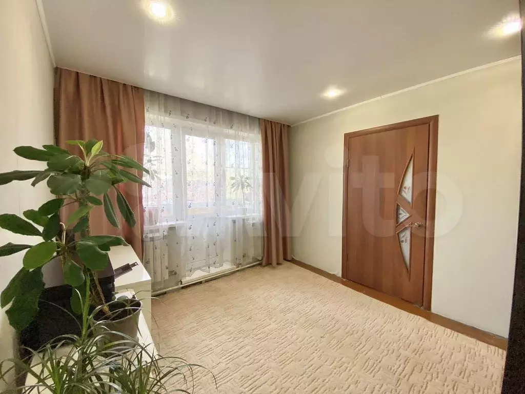 2-к. квартира, 46 м, 5/5 эт. - Фото 0