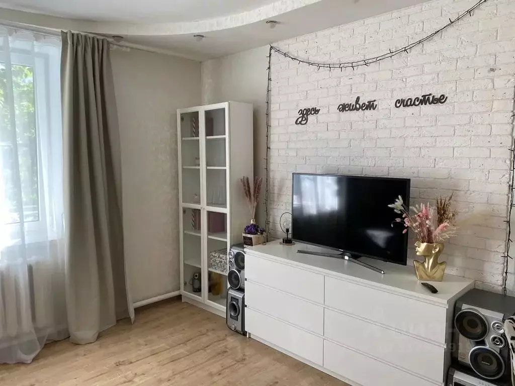 2-к кв. Карелия, Сортавала ул. Маяковского, 5 (61.0 м) - Фото 0