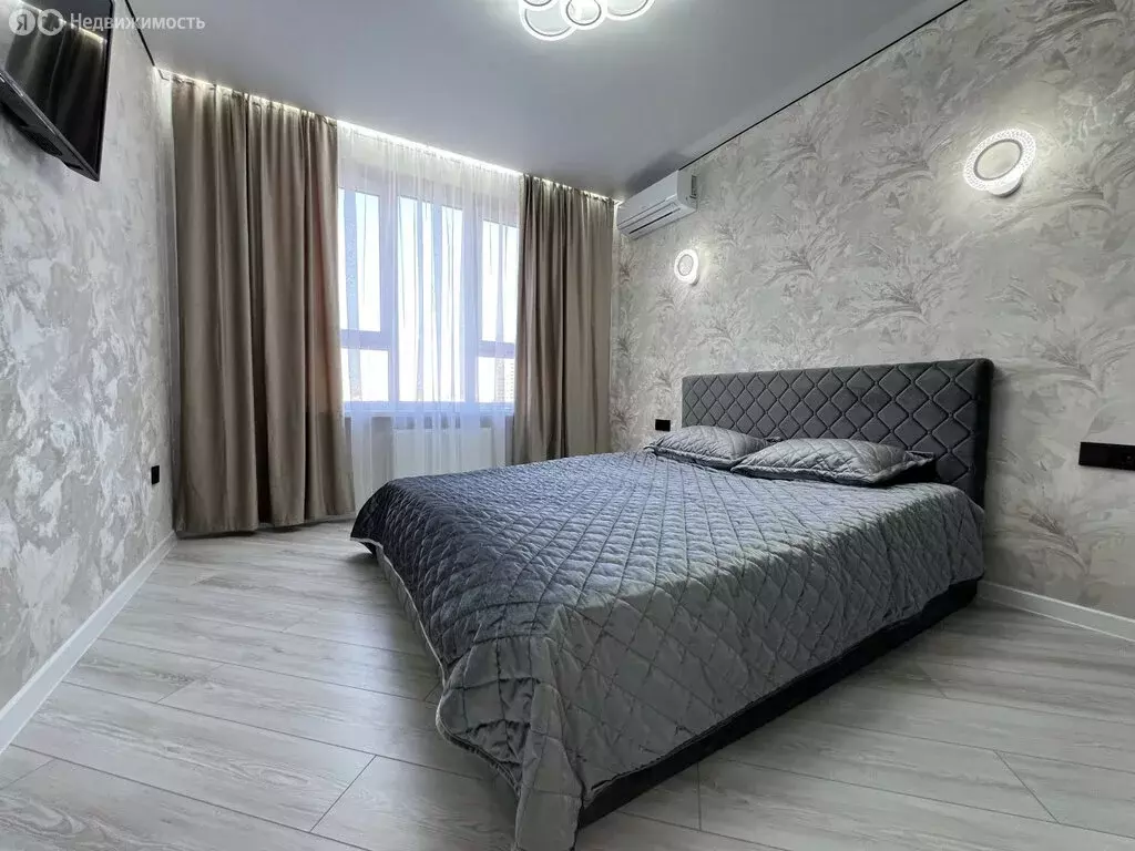 2-комнатная квартира: Ростов-на-Дону, улица Ткачёва, 11 (42 м) - Фото 0