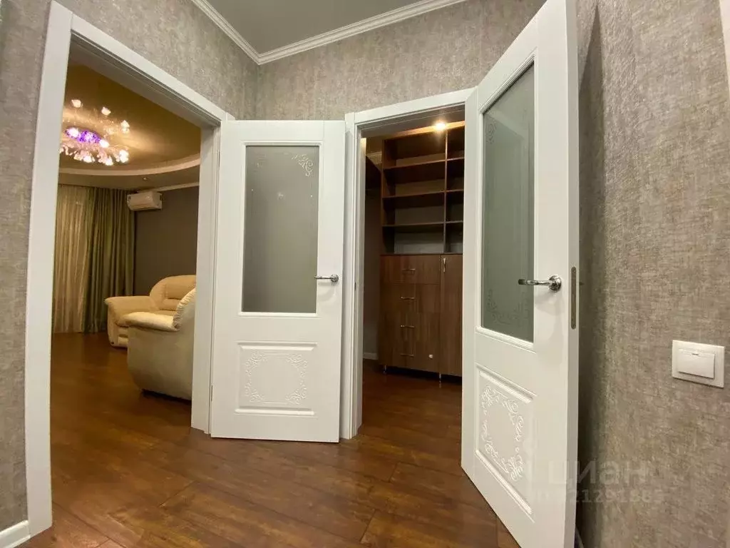 2-к кв. Оренбургская область, Оренбург Нижний проезд, 3/2 (62.5 м) - Фото 1