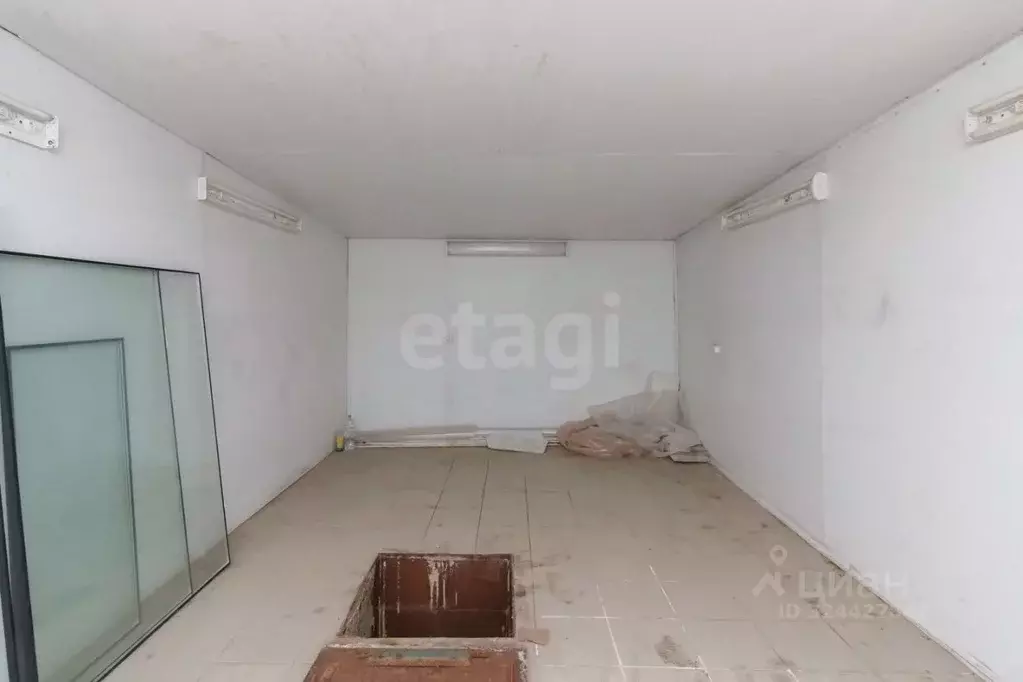 Гараж в Тюменская область, Тюмень ул. 30 лет Победы, 45 (21 м) - Фото 1