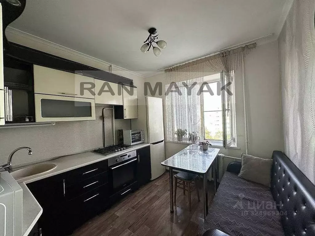 3-к кв. Адыгея, Майкоп ул. Чкалова, 74 (61.9 м) - Фото 1