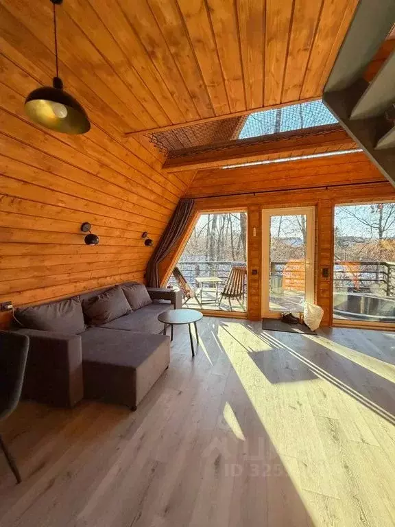 Дом в Приморский край, Владивосток Шахтовая ул., 18Ж (40 м) - Фото 1