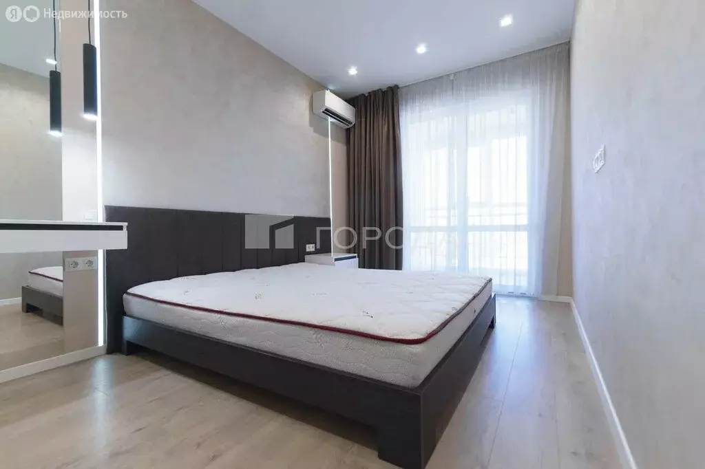 2-комнатная квартира: Новосибирск, улица Шевченко, 11 (70.1 м) - Фото 1