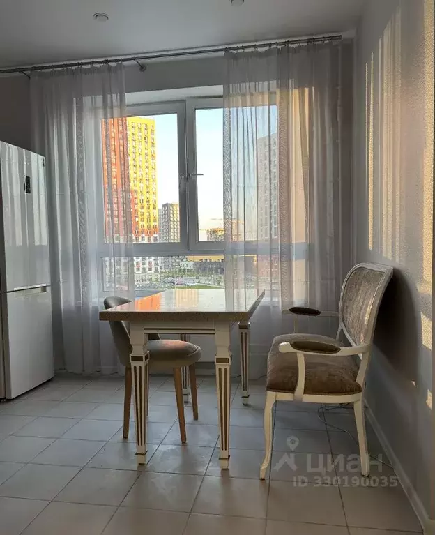 3-к кв. Москва ул. Саларьевская, 10к1 (71.4 м) - Фото 1
