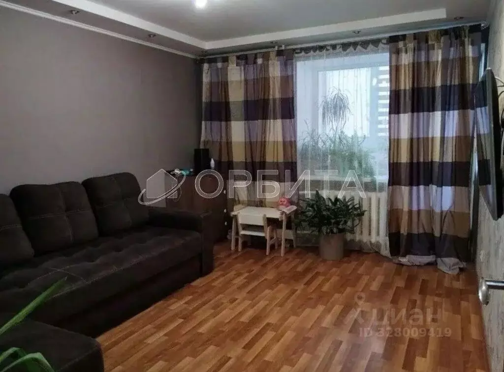 1-к кв. Тюменская область, Тюмень ул. Станционная, 26В/1 (37.8 м) - Фото 2