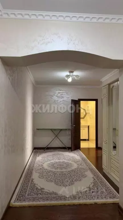 2-к кв. Карачаево-Черкесия, Черкесск ул. Космонавтов, 98 (80.9 м) - Фото 2