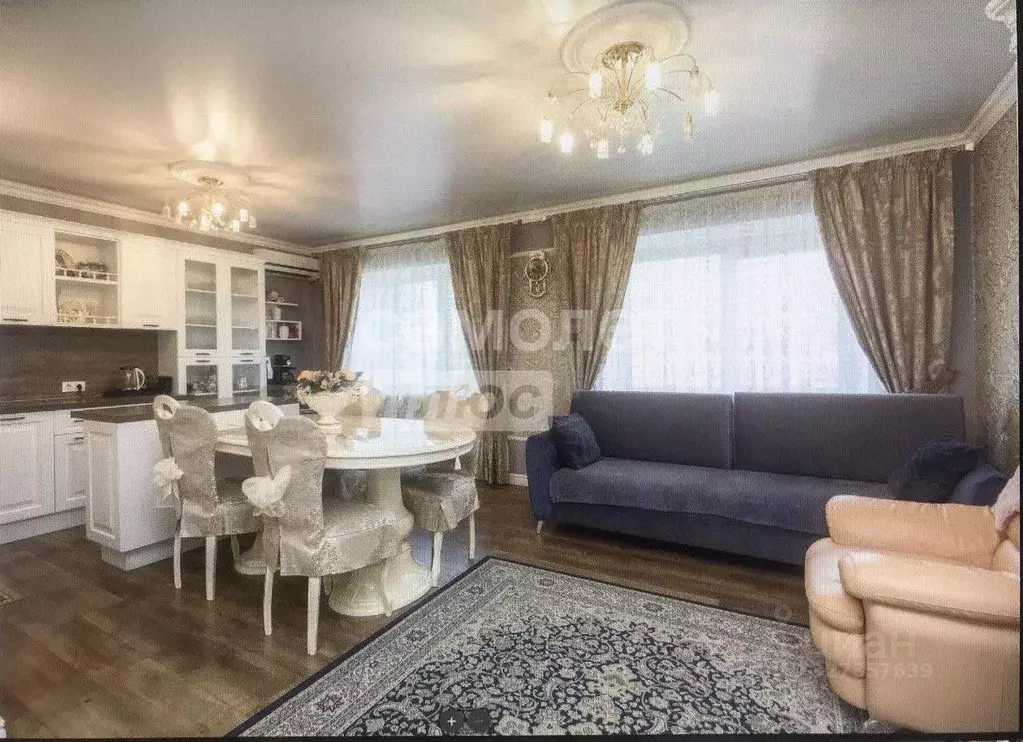 3-к кв. Тюменская область, Тюмень ул. Салтыкова-Щедрина, 58/1 (85.0 м) - Фото 1