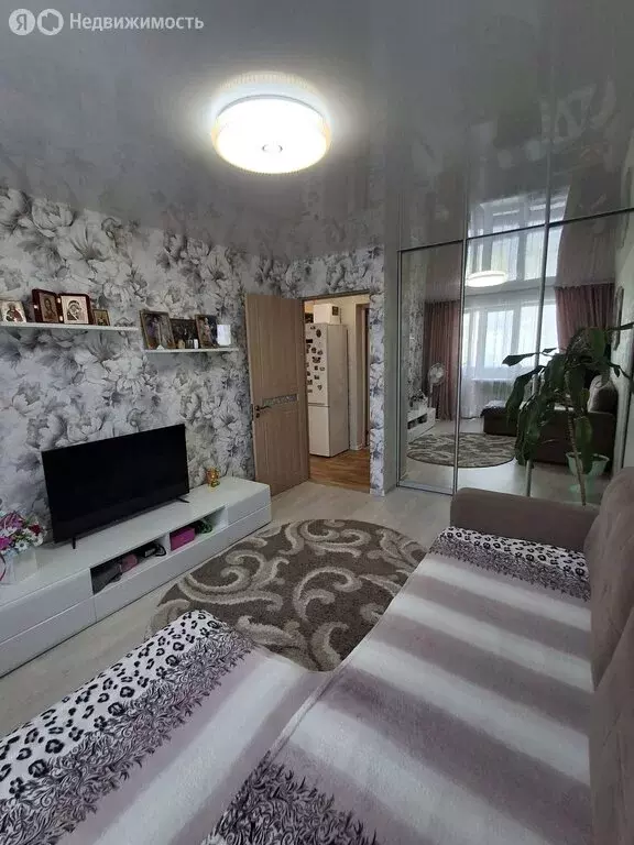 2-комнатная квартира: Республика Саха (Якутия), городской округ Жатай, ... - Фото 0