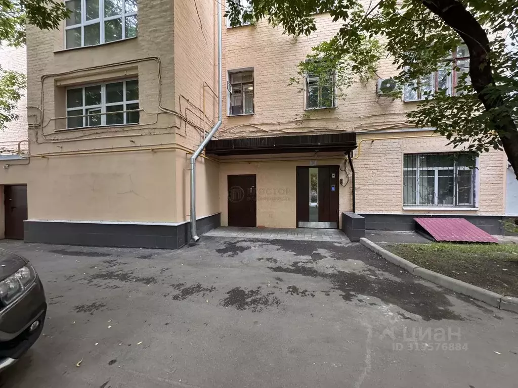 Помещение свободного назначения в Москва Большая Серпуховская ул., ... - Фото 0