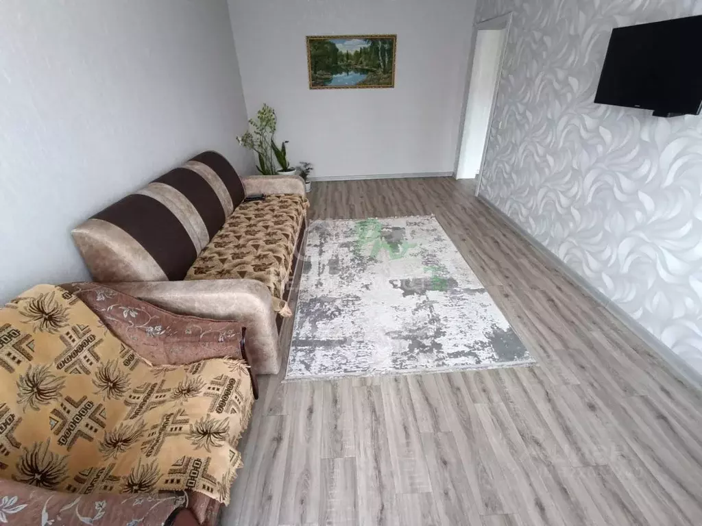 3-к кв. Краснодарский край, Ейск Красная ул., 43/1 (86.0 м) - Фото 1