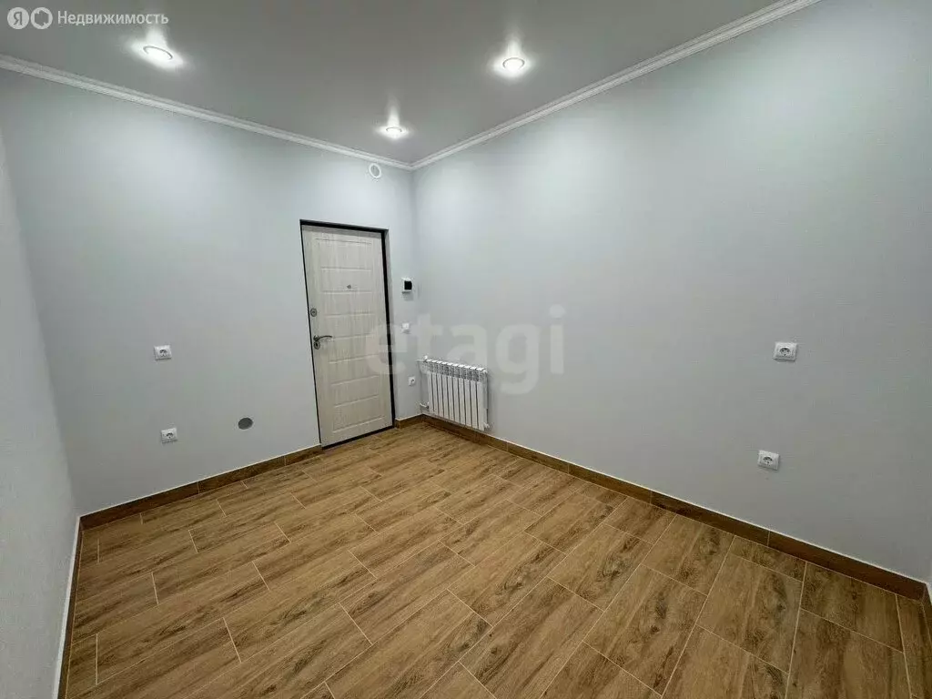 3-комнатная квартира: Анапа, Александрийский переулок, 6 (48 м) - Фото 0