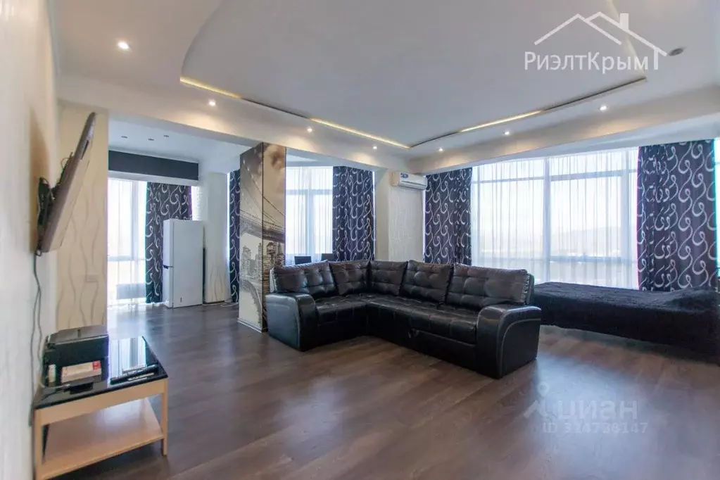 1-к кв. Крым, Симферополь ул. Беспалова, 110В (65.0 м) - Фото 2