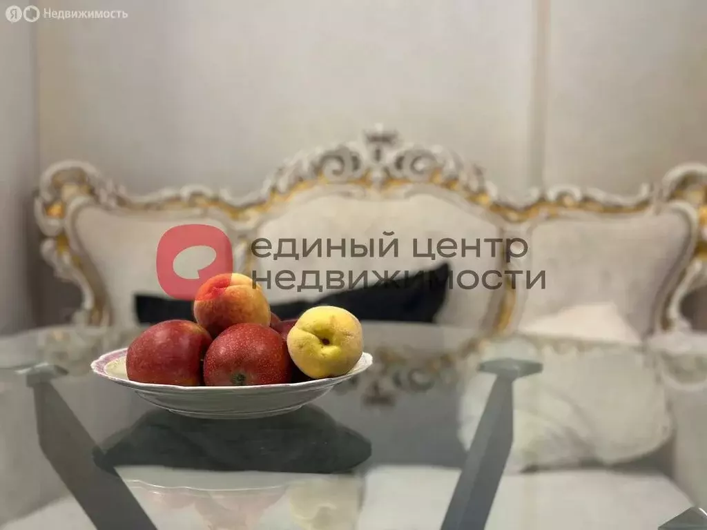 1-комнатная квартира: Тюмень, Фабричная улица, 9 (91.3 м) - Фото 1