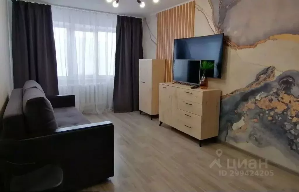 2-к кв. Мурманская область, Кировск ул. 50 лет Октября, 5 (45.0 м) - Фото 0