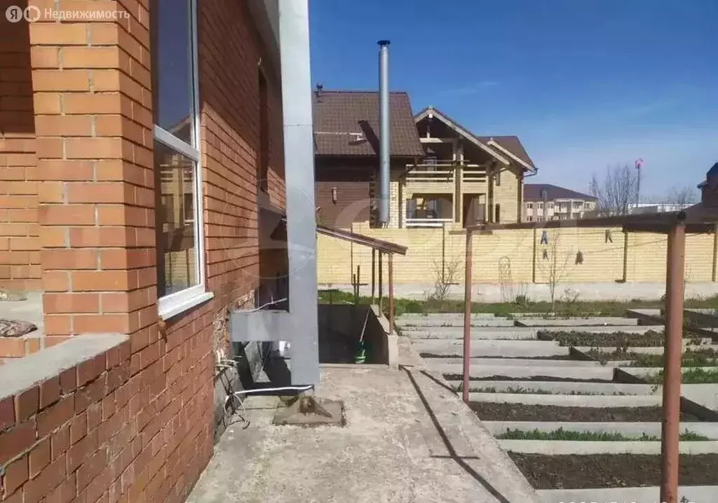 Дом в Тюменский район, деревня Патрушева (245 м) - Фото 0
