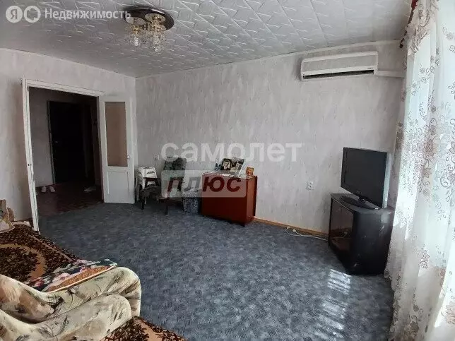 4-комнатная квартира: посёлок городского типа Черноморский, Новая ... - Фото 2