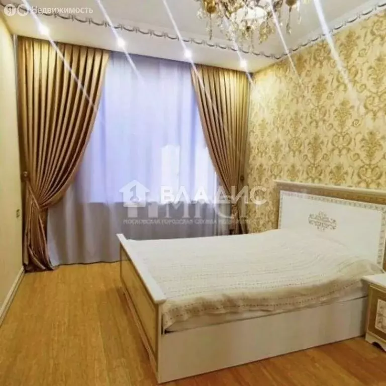 6-комнатная квартира: Реутов, улица Октября, 38 (200 м) - Фото 1