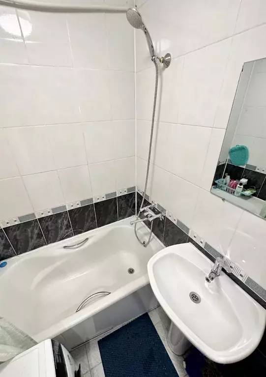 Продаётся 3-к квартира, 63 м - Фото 0