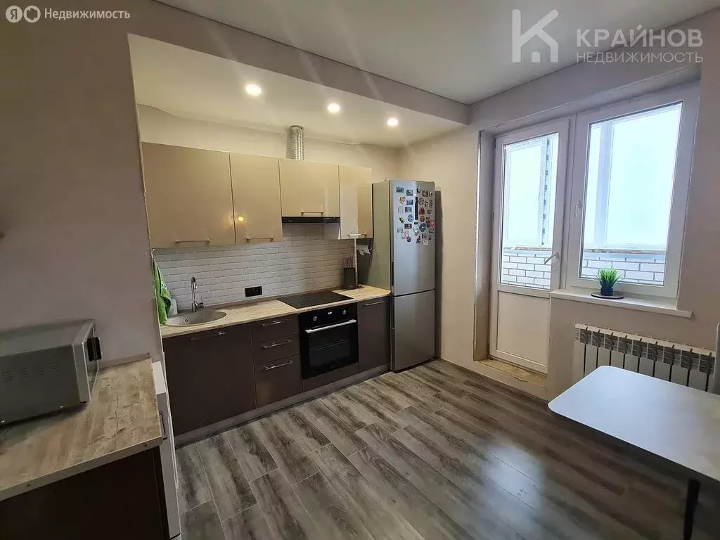 2-комнатная квартира: Воронеж, улица Антонова-Овсеенко, 35Э (69.3 м) - Фото 2