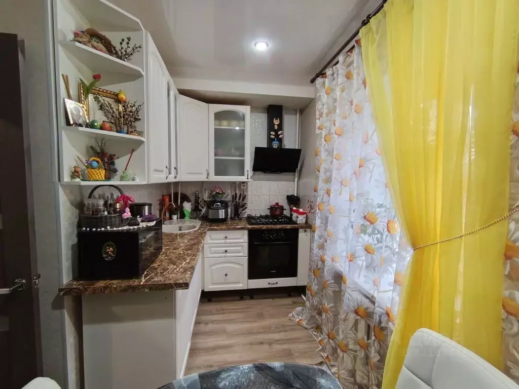 3-к кв. Пермский край, Очер ул. Павлова, 42 (62.7 м) - Фото 1