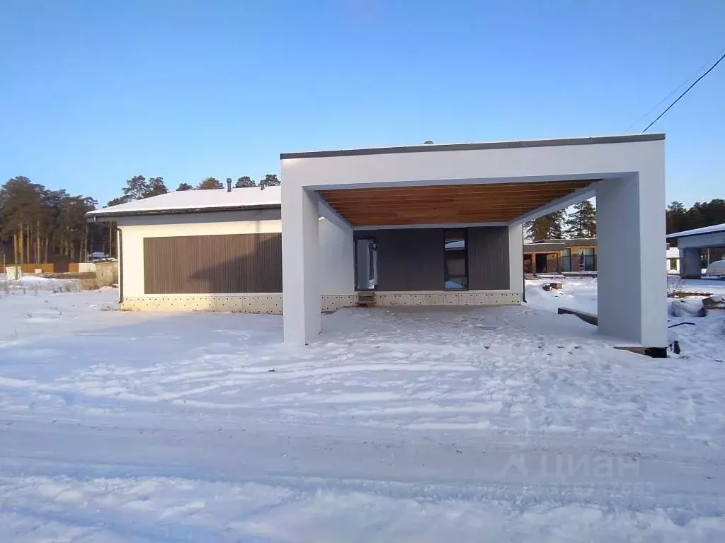 Коттедж в Свердловская область, Екатеринбург муниципальное ... - Фото 1