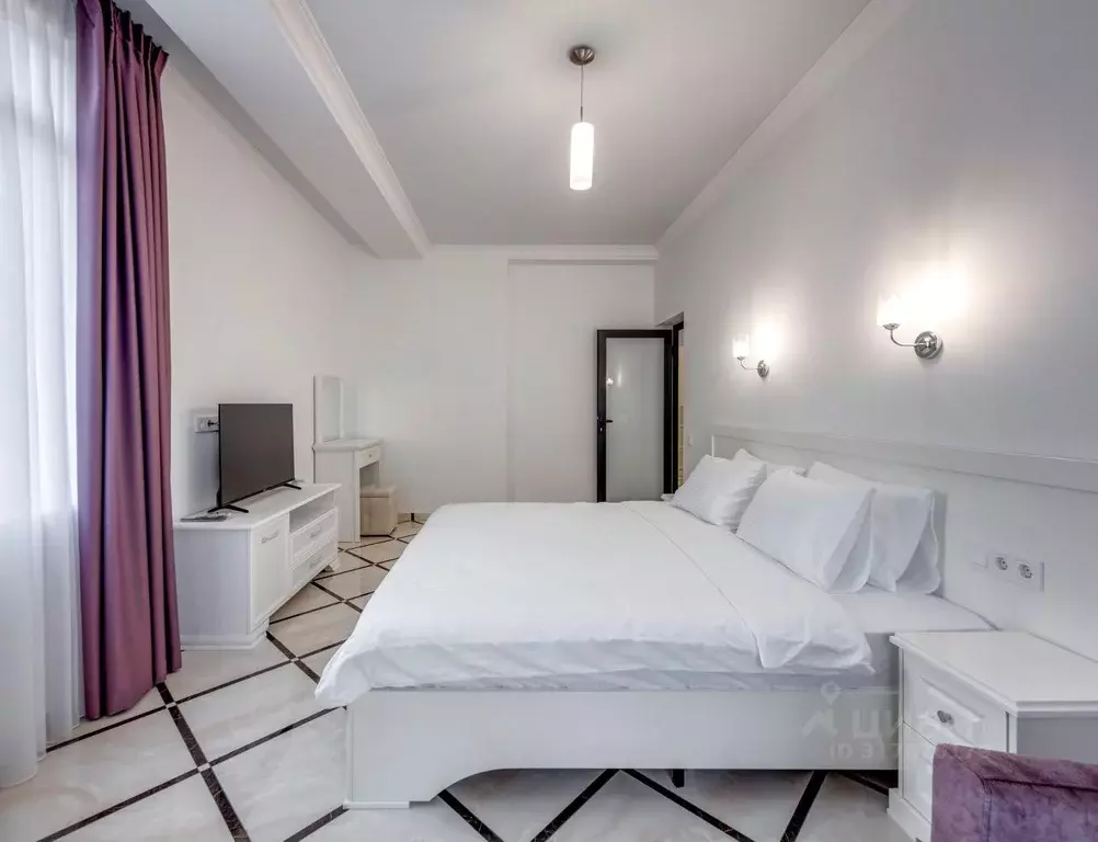 3-к кв. Крым, Ялта ул. Московская, 15к7 (65.0 м) - Фото 0