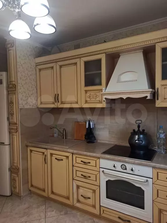 3-к. квартира, 98,5 м, 8/9 эт. - Фото 0