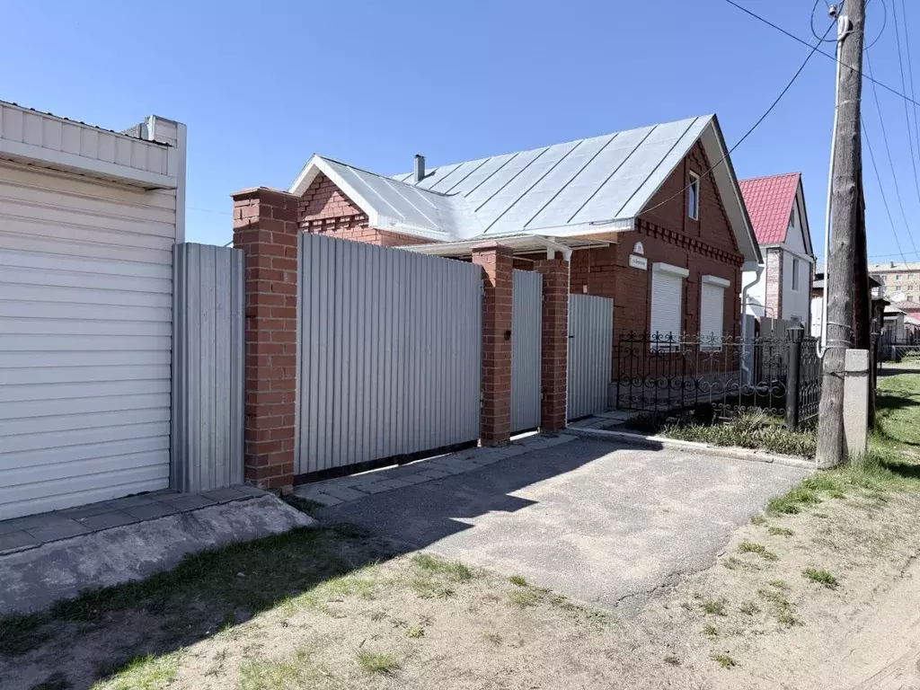 Дом в Челябинская область, Троицк ул. Имени П.П. Бородина, 35 (90 м) - Фото 2