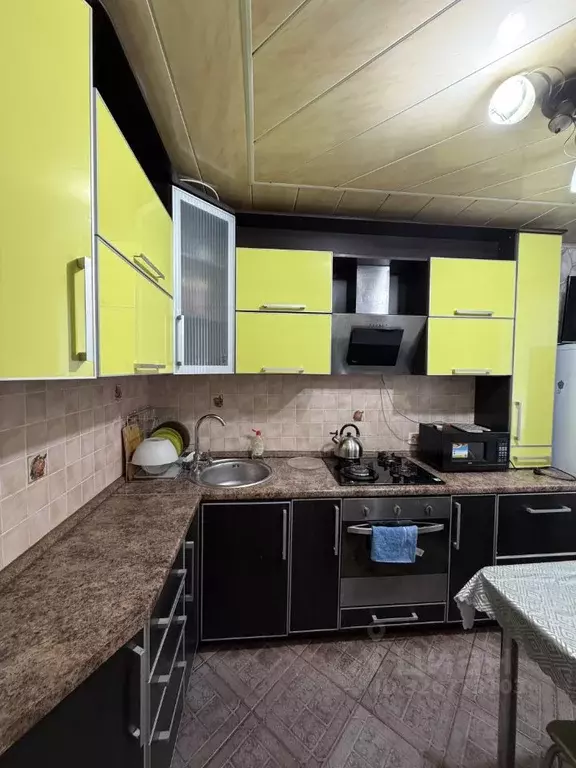 3-к кв. Брянская область, Брянск ул. Горбатова, 1А (64.0 м) - Фото 1