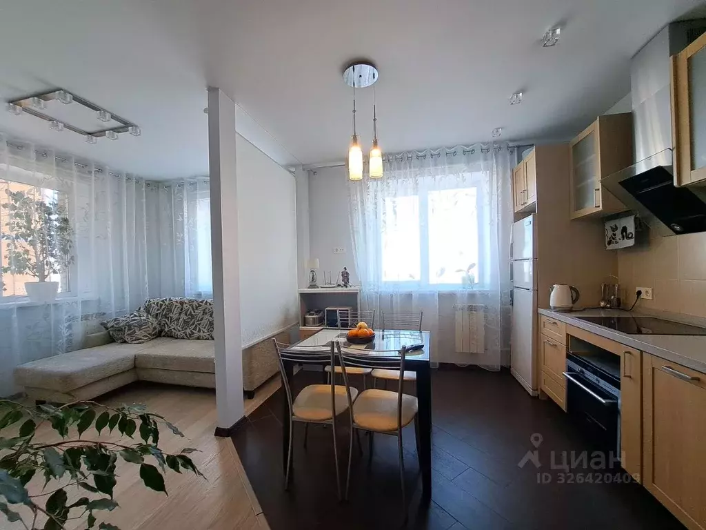 1-к кв. Хабаровский край, Хабаровск ул. Истомина, 22А (56.3 м) - Фото 1
