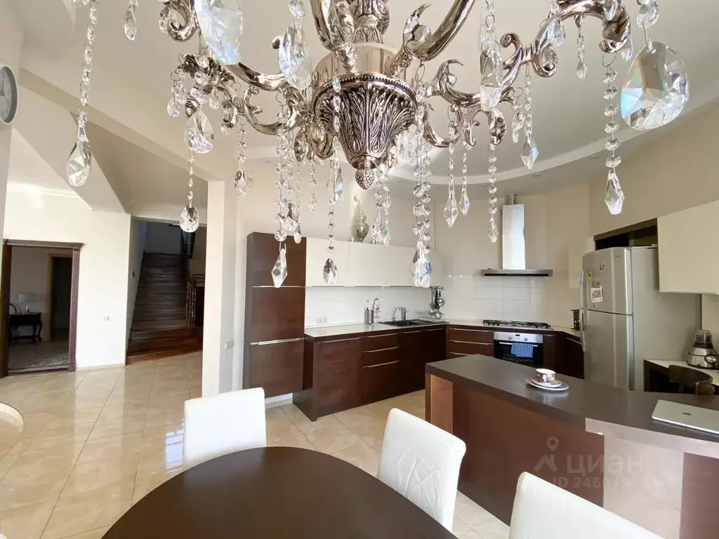 Дом в Крым, Ялта муниципальный округ, Кореиз пгт, пос. Мисхор  (500 м) - Фото 1