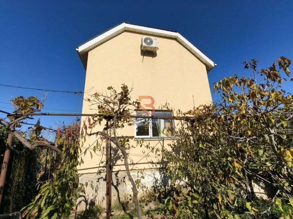 Дом в Севастополь Ленинский муниципальный округ,  (87 м) - Фото 1