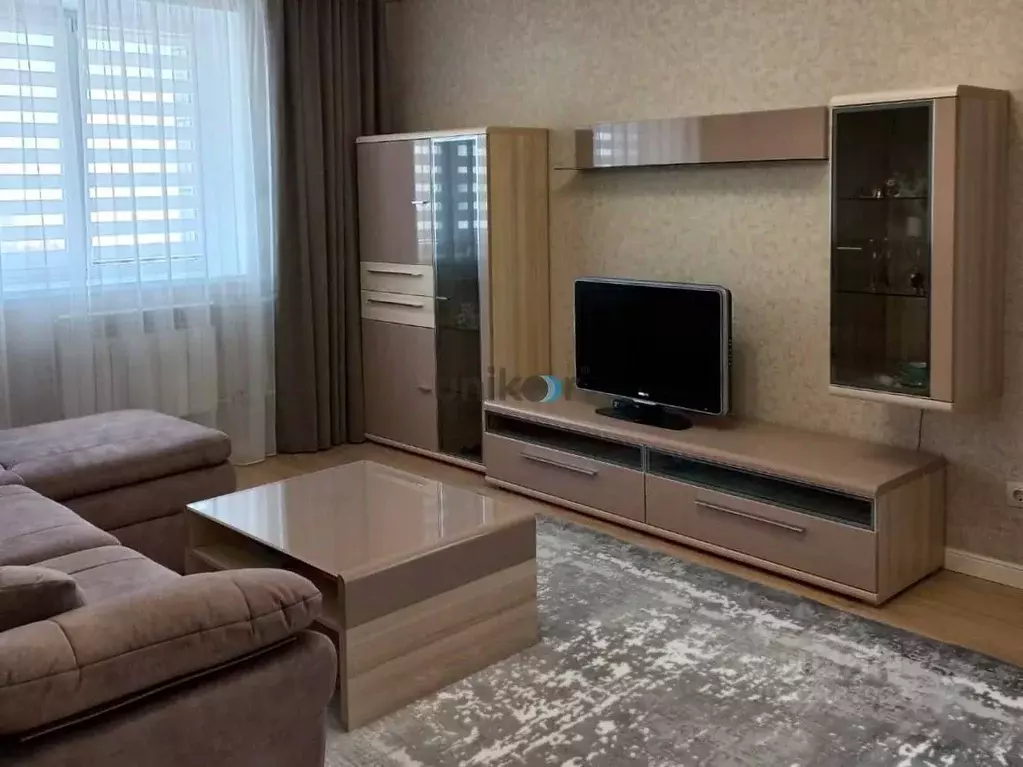 3-к кв. Брянская область, Брянск ул. Дуки, 59/10 (84.0 м) - Фото 0