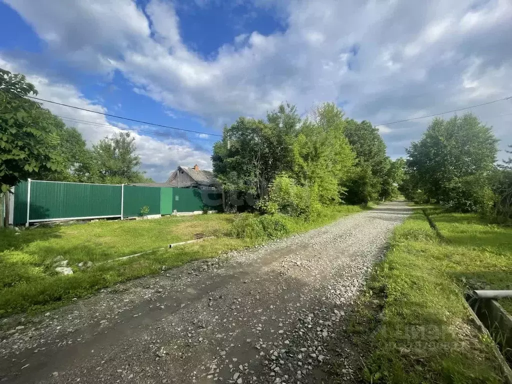 Участок в Приморский край, Артем ул. Любы Шевцовой, 14 (9.0 сот.) - Фото 1