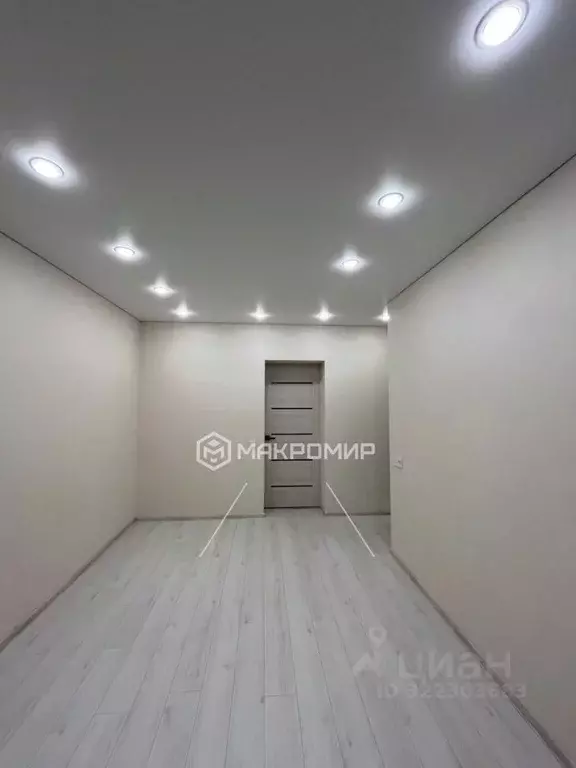 3-к кв. Брянская область, Брянск Белые Берега пгт, Набережная ул., 13 ... - Фото 2