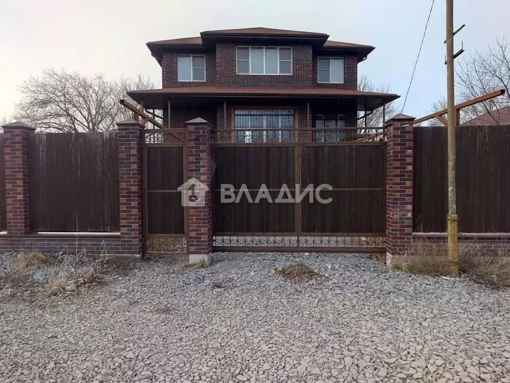 Дом в Ростовская область, Ростов-на-Дону Внешняя ул., 5 (356 м) - Фото 1