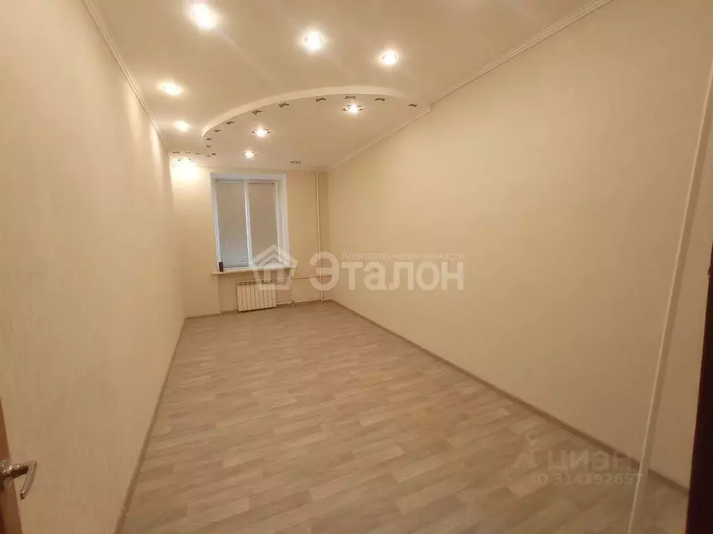 3-к кв. Волгоградская область, Волгоград Юрьевская ул., 4 (78.6 м) - Фото 1