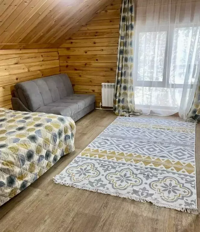 Дом в Алтай, Майминский район, Манжерокское с/пос, с. Озерное ул. ... - Фото 1