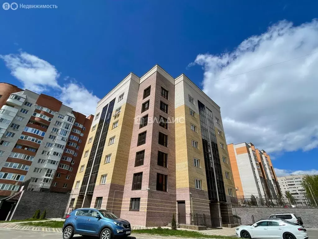 2-комнатная квартира: Смоленск, проспект Гагарина, 47Г (70 м) - Фото 1