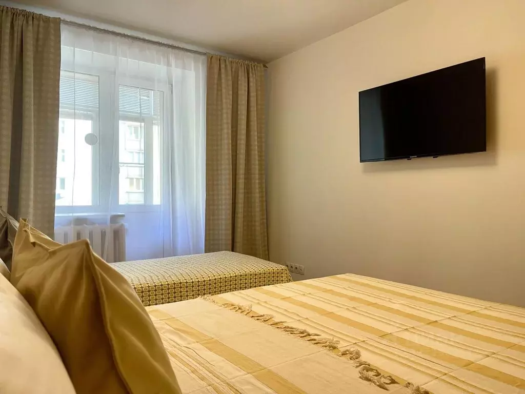 4-к кв. Нижегородская область, Нижний Новгород ул. Генкиной, 80 (87.0 ... - Фото 0