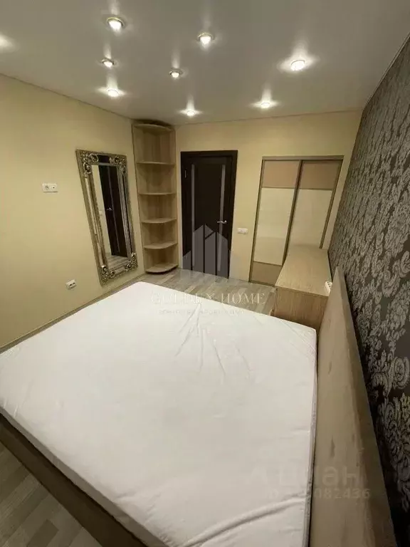 3-к кв. Санкт-Петербург ул. Белы Куна, 13К1 (70.0 м) - Фото 1
