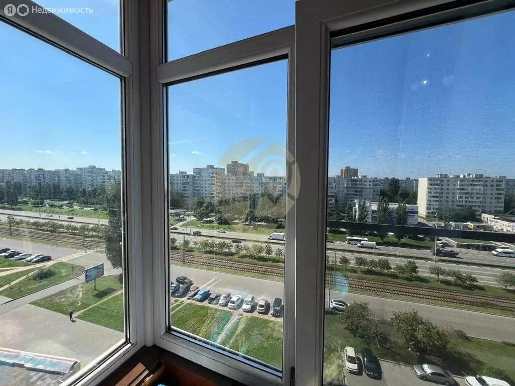 2-комнатная квартира: Старый Оскол, микрорайон Солнечный, 1А (52.64 м) - Фото 0