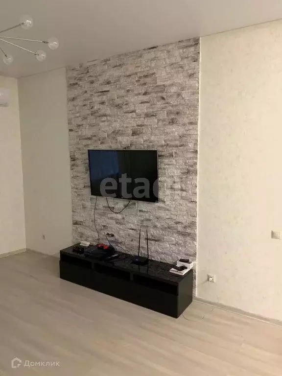 Продаётся 2-к квартира, 69.8 м - Фото 1