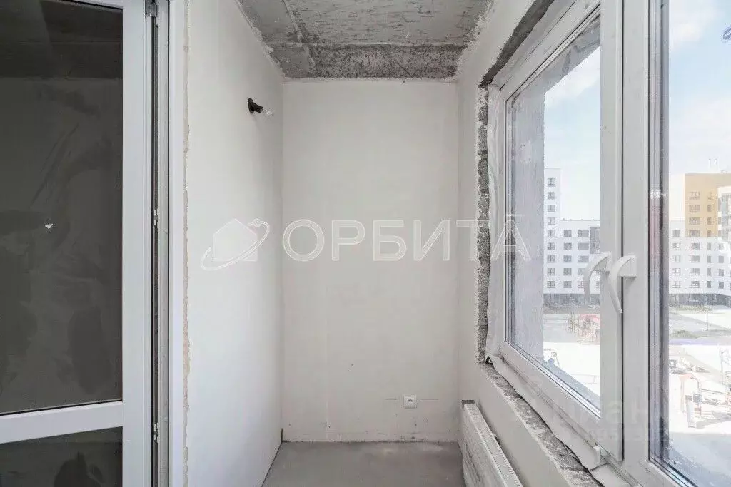 3-к кв. Тюменская область, Тюмень ул. Анатолия Клиндюка, 6 (81.9 м) - Фото 1