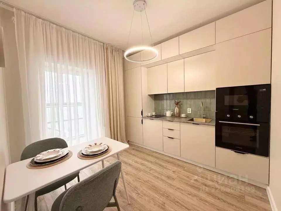 1-к кв. Свердловская область, Екатеринбург ул. Блюхера, 38 (33.0 м) - Фото 1