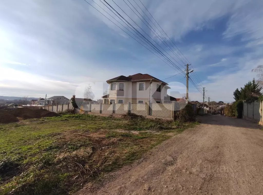 Участок в Крым, Симферопольский район, Молодежное пгт ул. Калиновая, ... - Фото 2