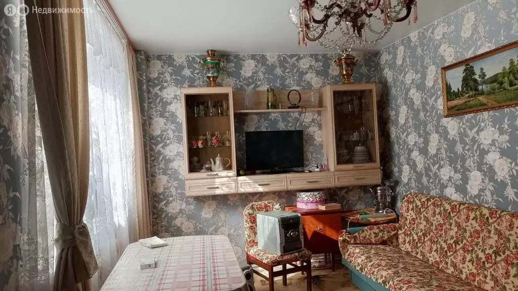 3-комнатная квартира: Оса, улица Злыгостева, 101 (59.2 м) - Фото 1