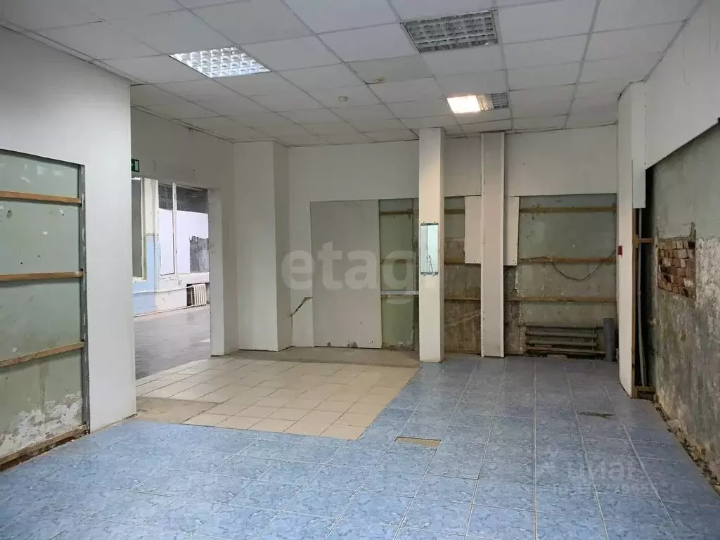 Помещение свободного назначения в Астраханская область, Астрахань ул. ... - Фото 2