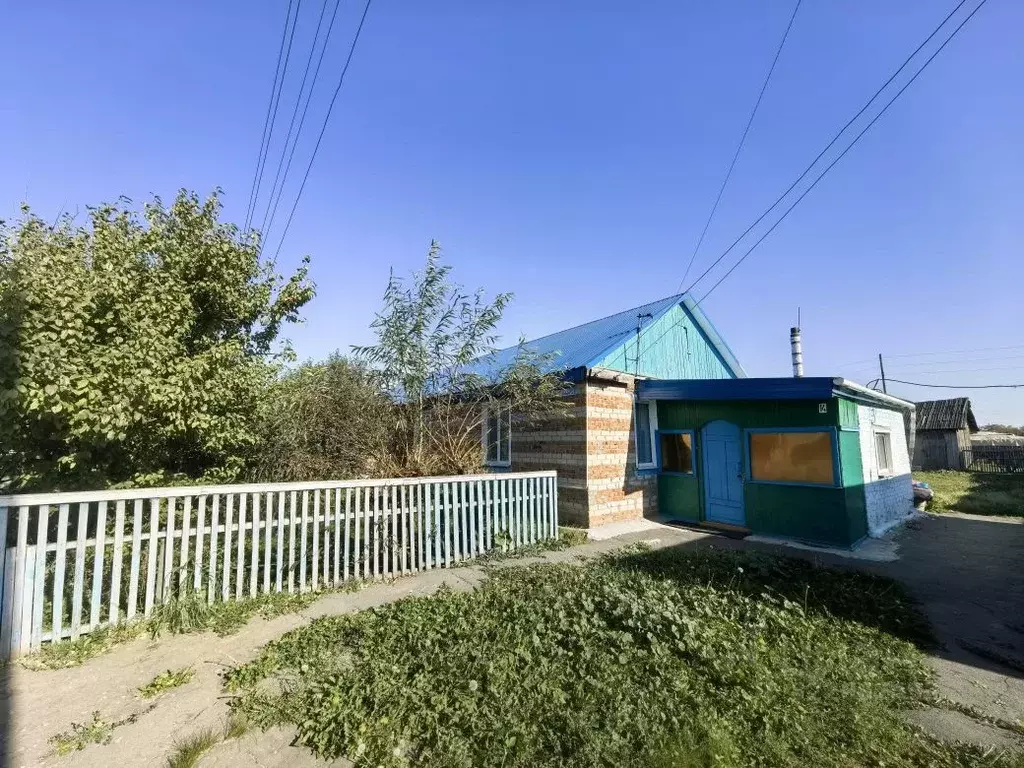 Дом в Омская область, Павлоградский район, с. Хорошки ул. Гагарина, 14 ... - Фото 2